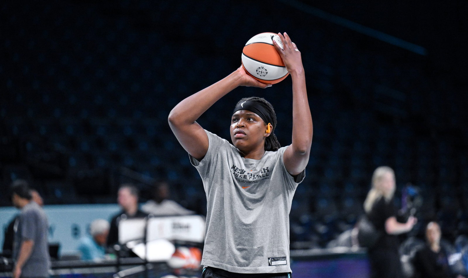 Jonquel Jones new york liberty