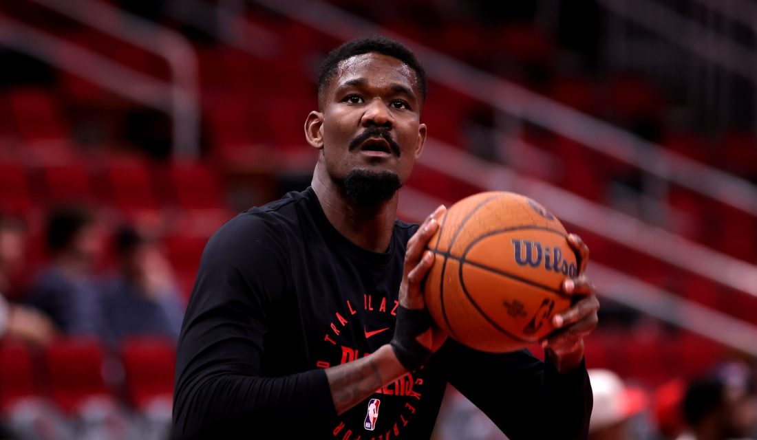 Nov 22, 2024; Houston, Texas, USA; Portland Trail Blazers center Deandre Ayton (2) warms up prior to the game against the Portland Trailblazers at Toyota Center.