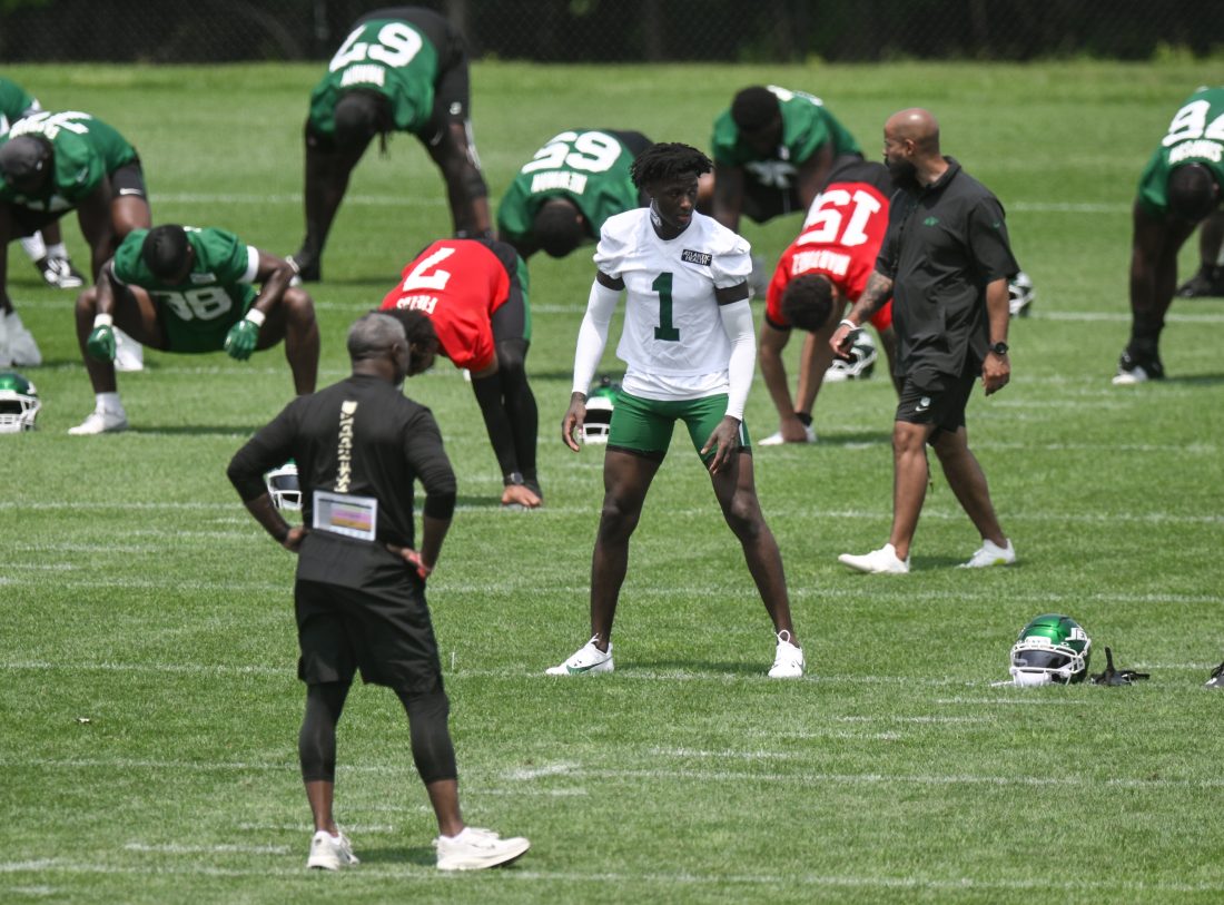 Jun 11, 2025; Florham Park, NY, USA; New York Jets cornerback Sauce Gardner (1) warms up during minicamp at Atlantic Health Jets Training Center. Mandatory Credit: John Jones-Imagn Images