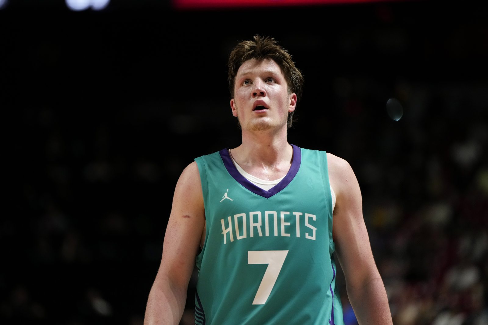 Jul 14, 2025; Las Vegas, NV, USA; Charlotte Hornets guard Kon Knueppel (7) competes against the Dallas Mavericks during the second half of a NBA basketball game at the Thomas & Mack Center.