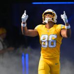 Oct 19, 2025; Inglewood, California, USA; Los Angeles Chargers tight end Oronde Gadsden (86) enters the field before the game against the Indianapolis Colts at SoFi Stadium. Mandatory Credit: Jayne Kamin-Oncea-Imagn Images