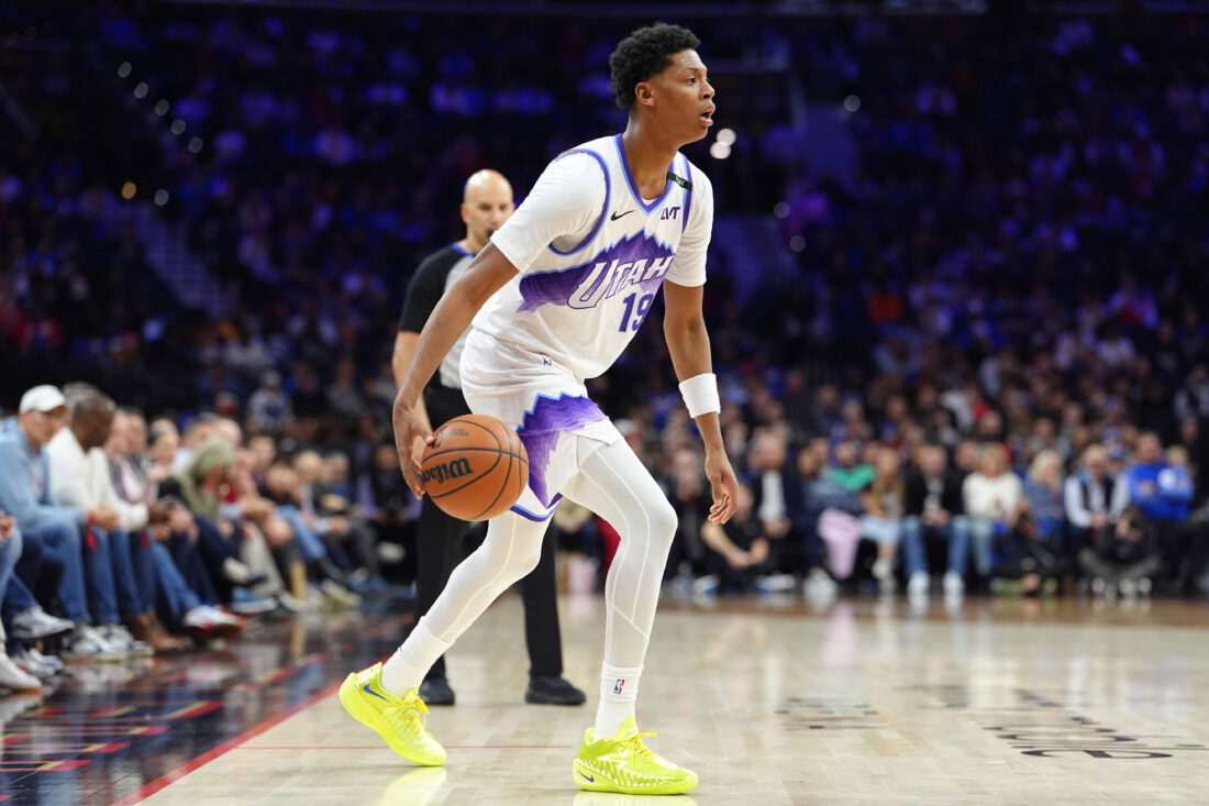 Mar 4, 2026; Philadelphia, Pennsylvania, USA; Utah Jazz guard Ace Bailey (19) controls the ball against the Philadelphia 76ers in the fourth quarter at Xfinity Mobile Arena. Mandatory Credit: Kyle Ross-Imagn Images
