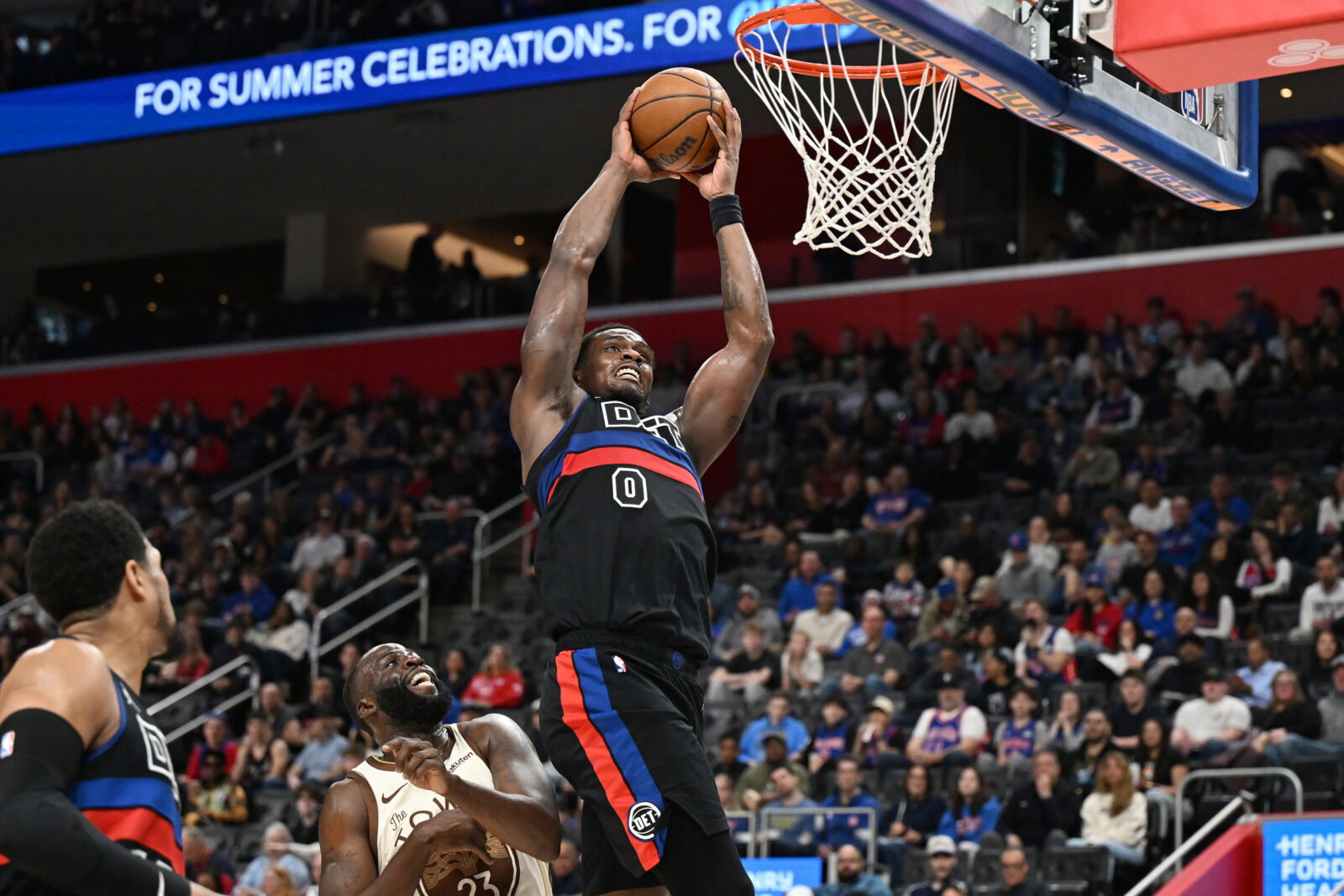 Mar 20, 2026; Detroit, Michigan, USA; Detroit Pistons center Jalen Duren (0) dunks the ball against the Golden State Warriors in the first half at Little Caesars Arena. Mandatory Credit:
