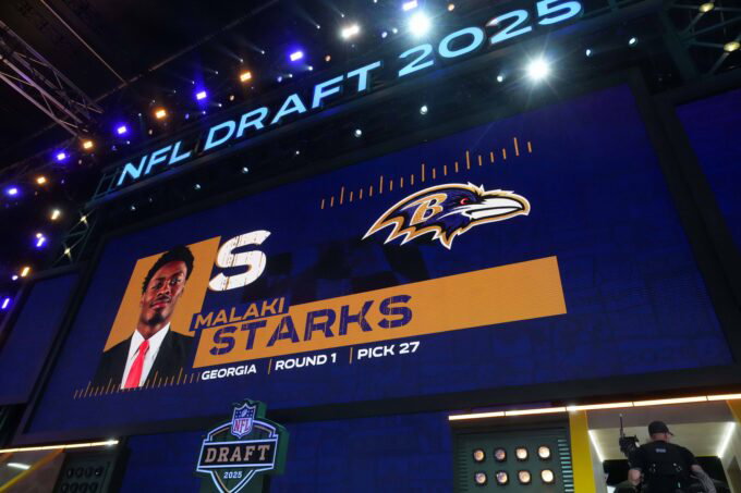 Apr 24, 2025; Green Bay, WI, USA; Georgia Bulldogs safety Malaki Starks is selected as the No. 27 pick by the Baltimore Ravens during the NFL Draft at Lambeau Field. Mandatory Credit: Kirby Lee-Imagn Images