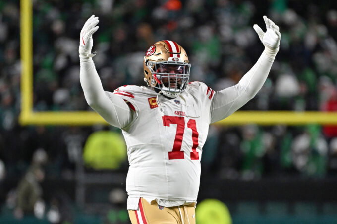 Jan 11, 2026; Philadelphia, PA, USA; San Francisco 49ers offensive tackle Trent Williams (71) celebrates win against the Philadelphia Eagles in an NFC Wild Card Round game at Lincoln Financial Field. Mandatory Credit: Eric Hartline-Imagn Images