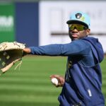 Milwaukee Brewers outfielder Luis Lara plays catch during spring training workouts Tuesday, February 17, 2026, at American Family Fields of Phoenix in Phoenix, Arizona. Dave Kallmann / USA TODAY NETWORK via Imagn Images