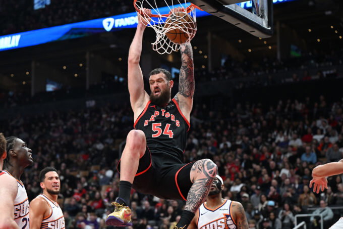 Mar 13, 2026; Toronto, Ontario, CAN; Toronto Raptors center Sandro Mamukelashvili (54) dunks the ball for a basket against the Phoenix Suns in the second half at Scotiabank Arena. Mandatory Credit: Dan Hamilton-Imagn Images