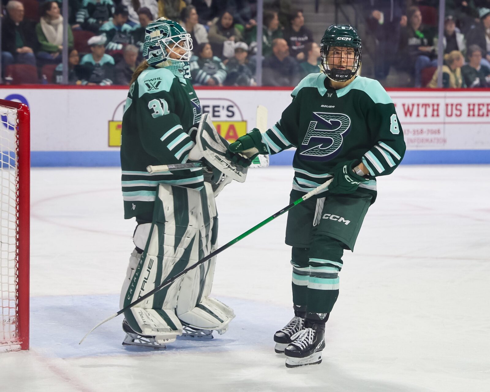 Boston Fleet goaltender Aerin Frankel and Hailey Winn during a game vs. Toronto at Agganis Arena at Boston University on Tuesday, March 17, 2026. Credit: Jason Snow / The Patriot Ledger / USA TODAY NETWORK via Imagn Images