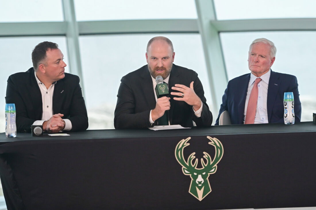 May 6, 2026; Milwaukee, WI, USA; Milwaukee Bucks general manager Jon Horst (left) and co-owner Jimmy Haslam (right) introduce new head coach Taylor Jenkins (center) at a press conference at Milwaukee Art Museum. Mandatory Credit: Benny Sieu-Imagn Images