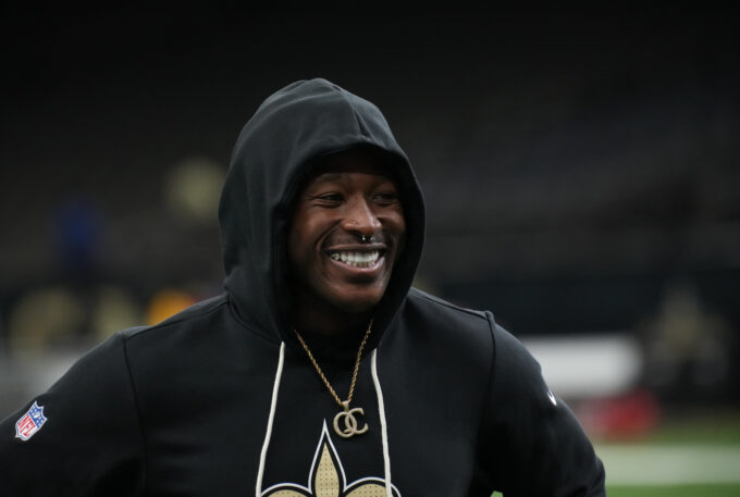 Oct 26, 2025; New Orleans, Louisiana, USA; New Orleans Saints running back Alvin Kamara (41) warms up before a game against the Tampa Bay Buccaneers at Caesars Superdome. Mandatory Credit: Matthew Hinton-Imagn Images