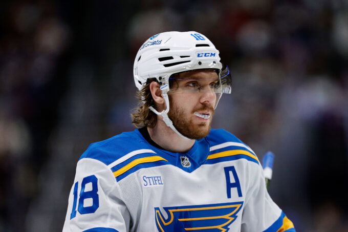 Dec 31, 2025; Denver, Colorado, USA; St. Louis Blues center Robert Thomas (18) in the third period against the Colorado Avalanche at Ball Arena. Mandatory Credit: Isaiah J. Downing-Imagn Images