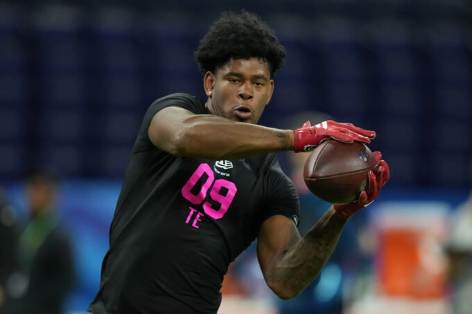 Feb 27, 2026; Indianapolis, IN, USA; NC State tight end Justin Joly (TE09) during the NFL Scouting Combine at Lucas Oil Stadium. Mandatory Credit: Kirby Lee-Imagn Images
