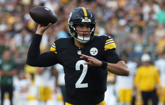 Aug 13, 2026; Pittsburgh, Pennsylvania, USA; Pittsburgh Steelers quarterback Mason Rudolph (2) passes against the Green Bay Packers during the first quarter at Acrisure Stadium. Mandatory Credit: Charles LeClaire-Imagn Images