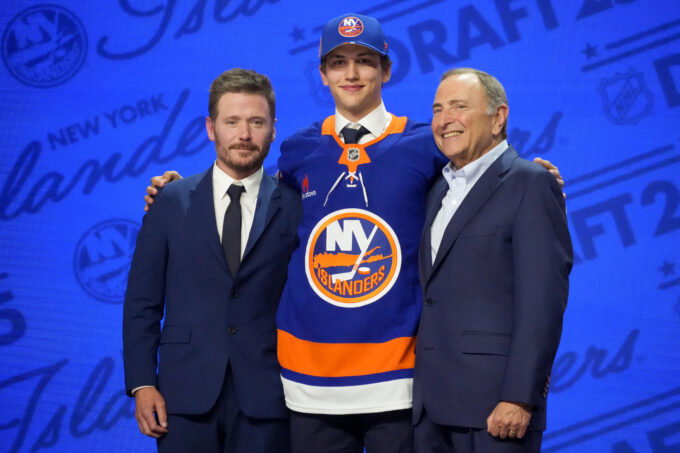 Jun 27, 2025; Los Angeles, California, USA; Victor Eklund is selected as the 16th overall pick to the New York Islanders in the first round of the 2025 NHL Draft at Peacock Theater. Mandatory Credit: Kirby Lee-Imagn Images
