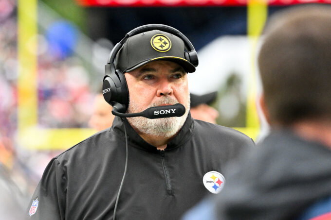 September 20, 2026; Foxborough, Massachusetts, USA; Pittsburgh Steelers head coach Mike McCarthy looks on during the second half against the New England Patriots at Gillette Stadium. Mandatory Credit: Eric Canha-Imagn Images