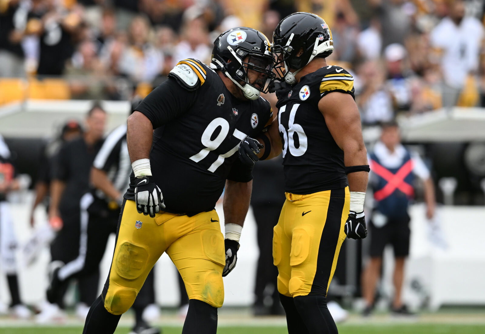 Sep 27, 2026; Pittsburgh, Pennsylvania, USA; Pittsburgh Steelers defensive tackle Cameron Heyward (97) and linebacker Alex Highsmith (56) celebrate after a play during the fourth quarter against the Cincinnati Bengals at Acrisure Stadium. Mandatory Credit: Barry Reeger-Imagn Images