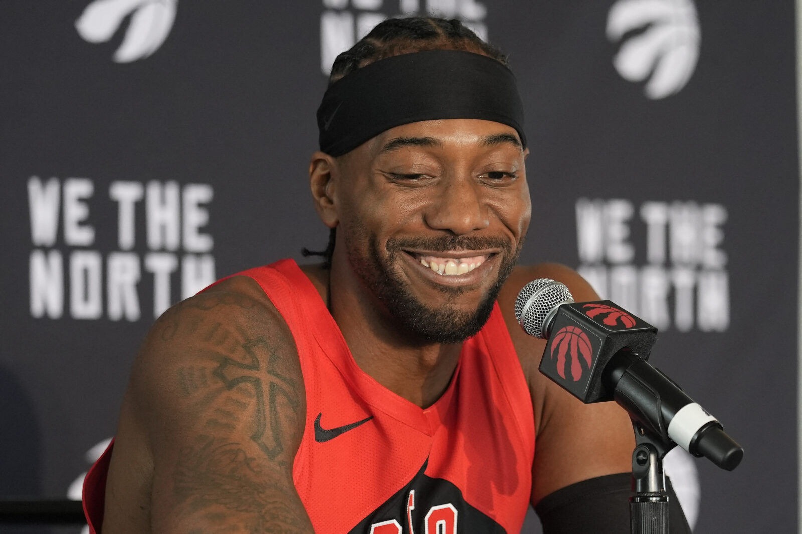 Sep 28, 2026; Toronto, ON, Canada; Toronto Raptors forward Kawhi Leonard (2) talks to the media during Toronto Raptors-Media Day at Hotel-X. Mandatory Credit: John E. Sokolowski-Imagn Images