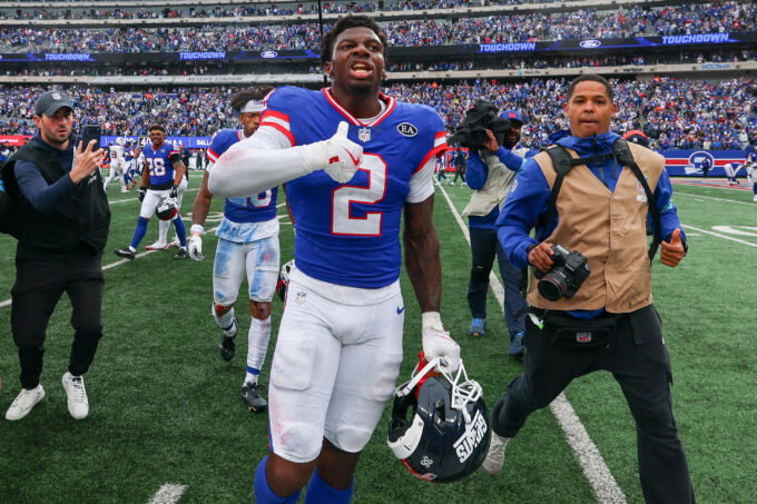 Oct 4, 2026; East Rutherford, New Jersey, USA; New York Giants cornerback Deonte Banks (2) celebrates after the game against the Arizona Cardinals at MetLife Stadium. Mandatory Credit: Vincent Carchietta-Imagn Images