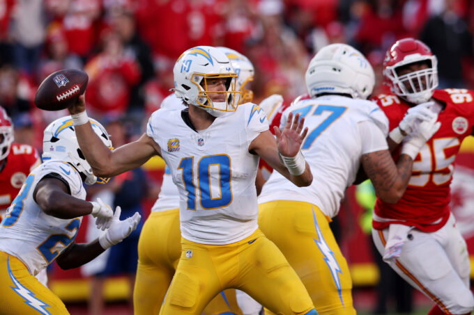 Oct 18, 2026; Kansas City, Missouri, USA; Los Angeles Chargers quarterback Justin Herbert (10) throws a pass during the fourth quarter against the Kansas City Chiefs at GEHA Field at Arrowhead Stadium. Mandatory Credit: William Purnell-Imagn Images